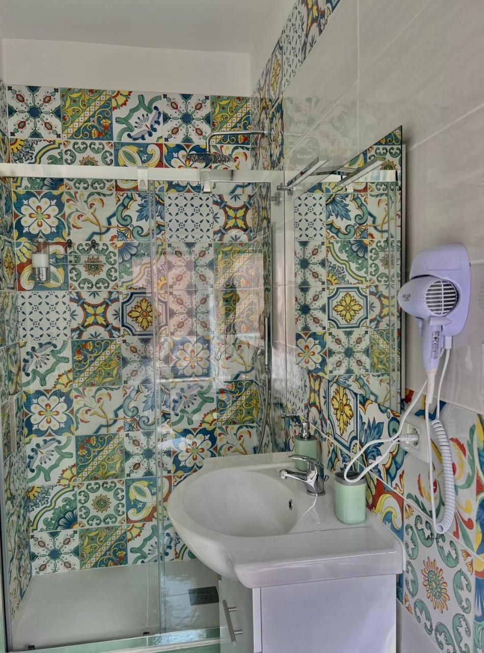 Malusi B&B Nápoly Kültér fotó